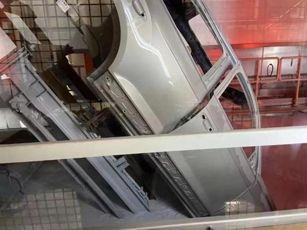 立邦带来了以立邦超低温电泳为代表的绿色产品矩